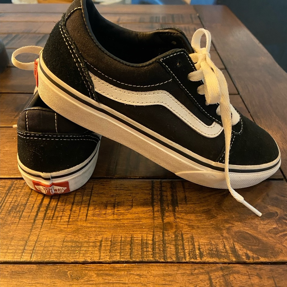 Vans Youth Old Skool Sneakers